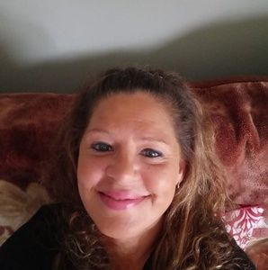 Meet your Posher, Jeanette